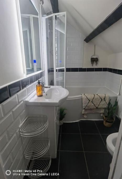 Brynglas Cottage With Hot Tub, Anglesey. Llanfachraeth Екстер'єр фото