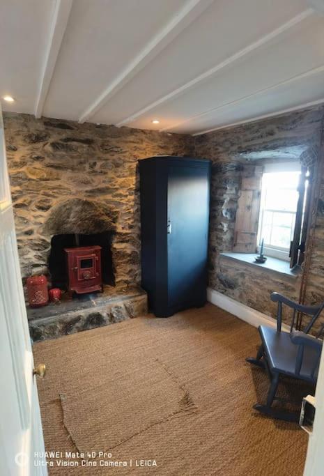 Brynglas Cottage With Hot Tub, Anglesey. Llanfachraeth Екстер'єр фото