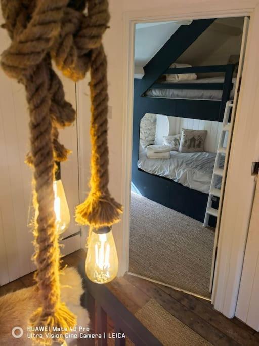 Brynglas Cottage With Hot Tub, Anglesey. Llanfachraeth Екстер'єр фото