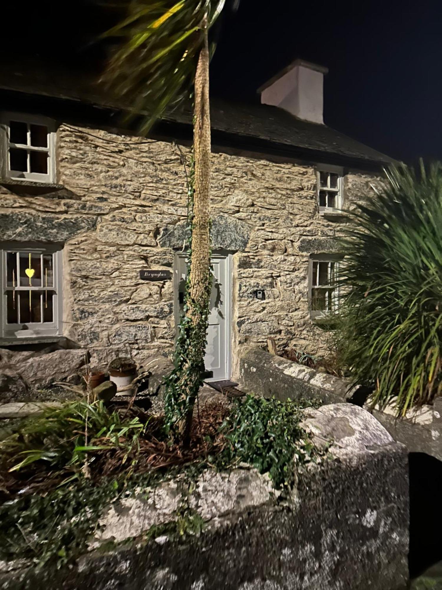 Brynglas Cottage With Hot Tub, Anglesey. Llanfachraeth Екстер'єр фото